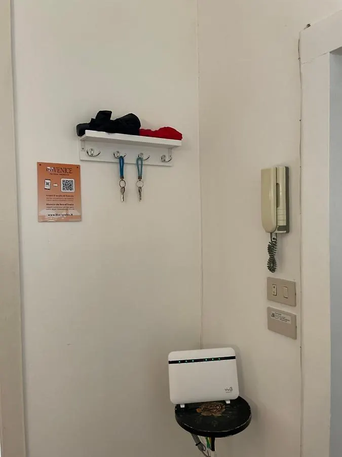 Ca' Frezzeria Apartment Venice